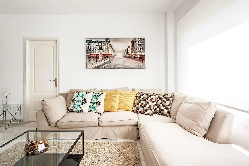 ホテル Infocom Apartments Playa Rocio マルベーリャ